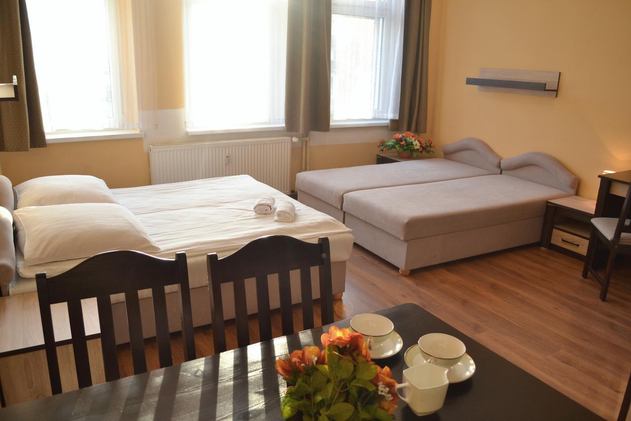 Hostel Dom Turysty PTTK w Międzyzdrojach Międzyzdroje Zewnętrze zdjęcie