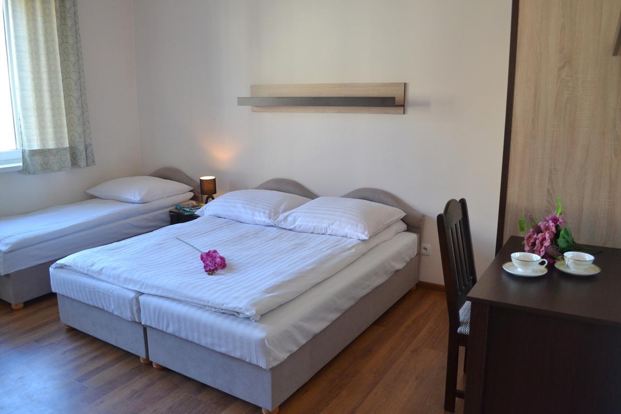Hostel Dom Turysty PTTK w Międzyzdrojach Międzyzdroje Zewnętrze zdjęcie